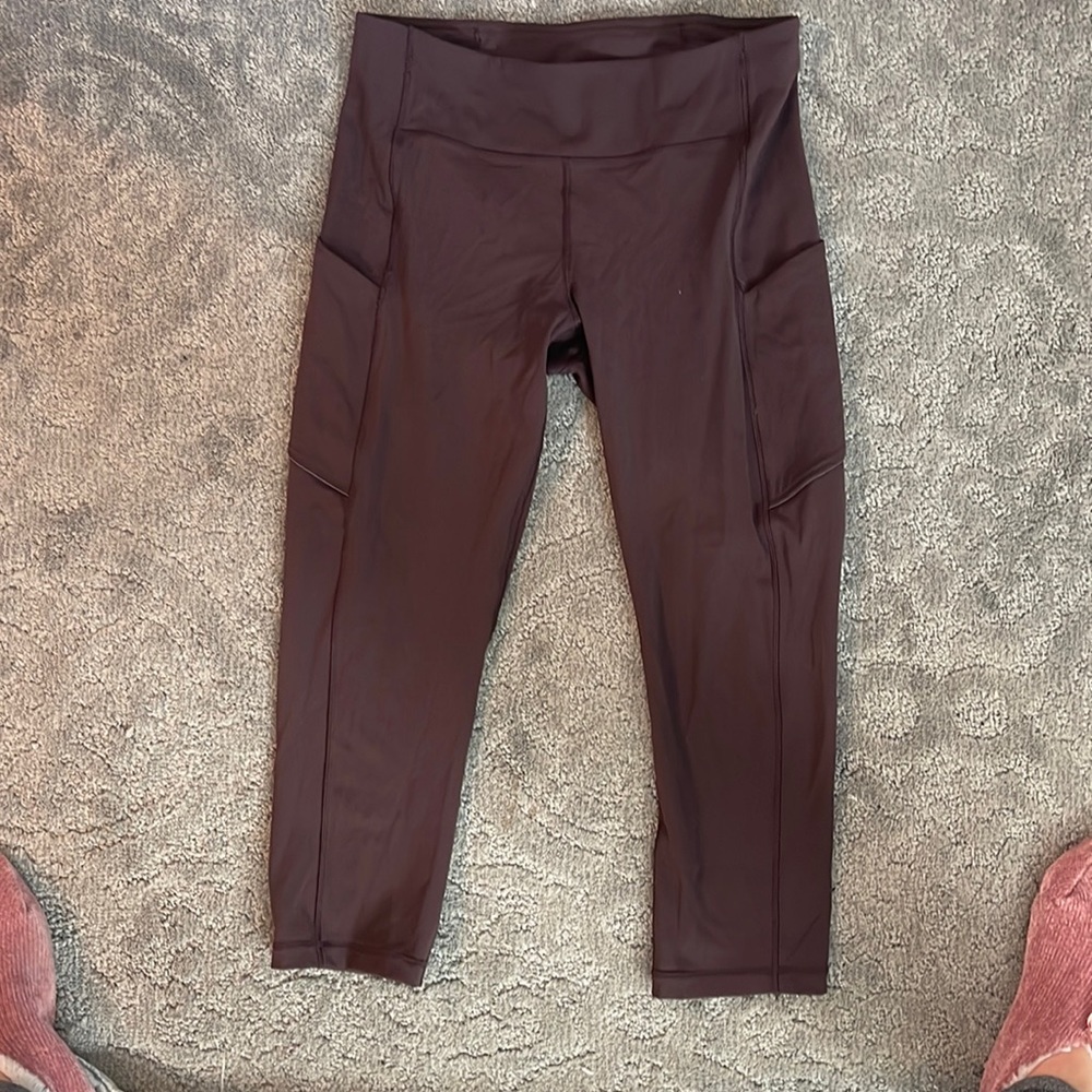 Burgundy Lululemon leggings